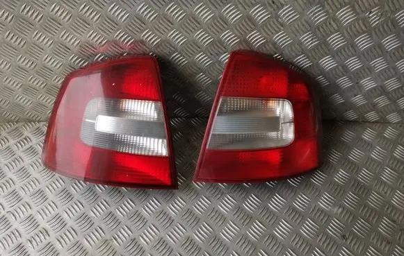Skoda Octavia Mk2 (1Z) Rear/tail lights set 1Z5945096B 1Z5945112B 1Z5945257A