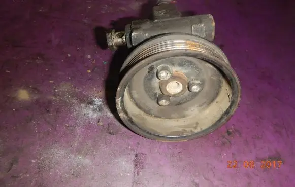 Skoda Octavia Mk1 (1U) Power steering pump