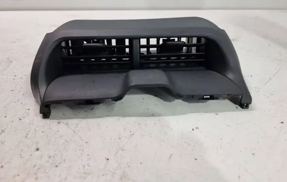 Toyota Yaris Cross Dash center air vent grill 55670K0090