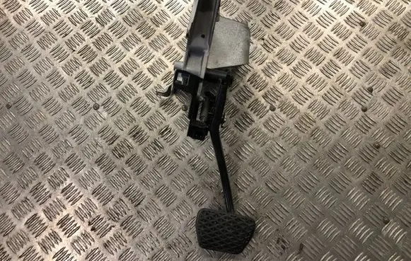 BMW X5 E53 Brake pedal 1165693 6752789
