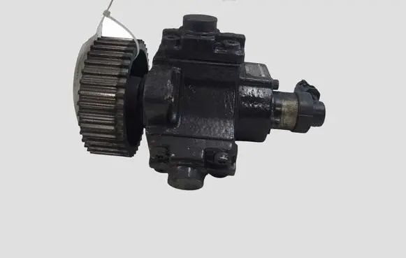 Opel Zafira B Fuel injection high pressure pump 0445010183
