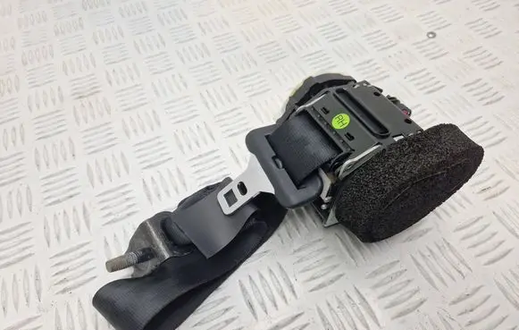 Volvo S60 Rear seatbelt P039818856 1000034147923A 1T01307803570L1