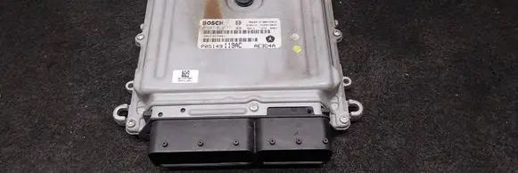 Chrysler 300 - 300C Engine control unit/module P05149119AC 1039S19822 0281013771