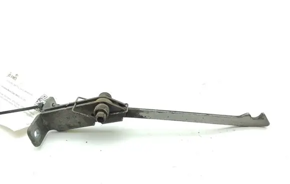 Mercedes-Benz Citan W415 Loading door check strap stopper 497809