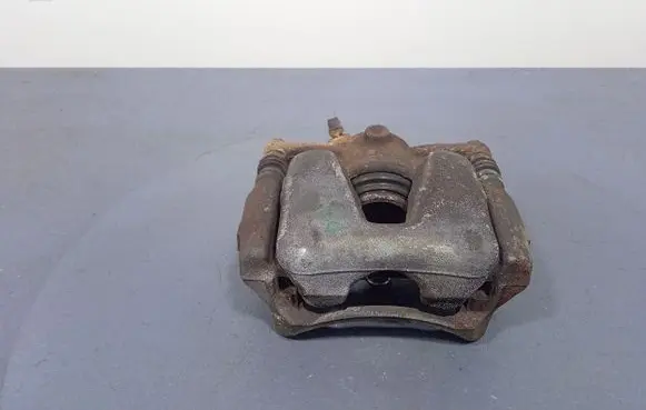Renault Megane I Front brake caliper 3330C