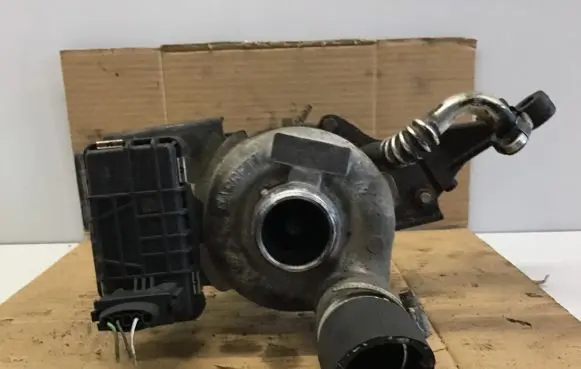 Ford Focus Turbo 6K682