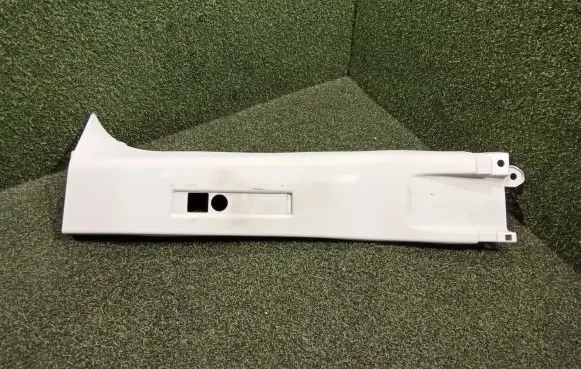 (B) pillar trim (top)