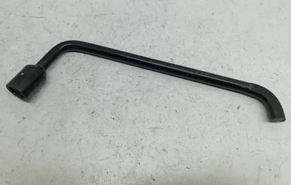 Citroen C4 I Wheel nut wrench 