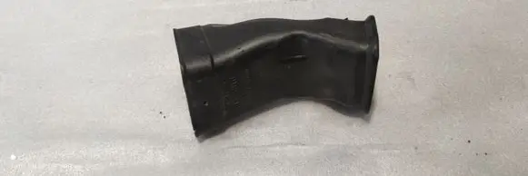 Volvo S60 Air intake duct part 31474810