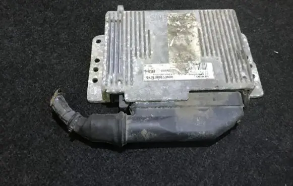 Renault Scenic I Engine control unit/module hom7700875745 7700105980