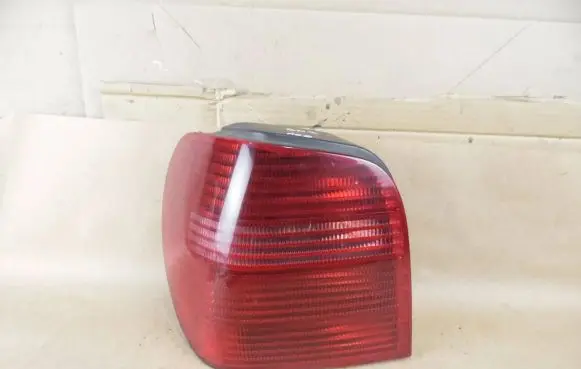Volkswagen Polo III 6N 6N2 6NF Rear/tail lights