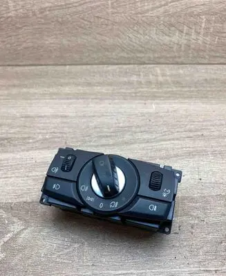 BMW 5 E60 E61 Light switch 6988566
