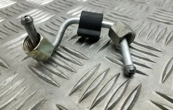 Seat Leon (5F) Fuel injector supply line/pipe 