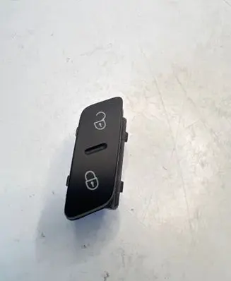 Volkswagen Golf V Central locking switch button 1K0962125B 028001S