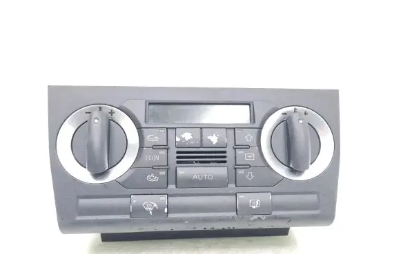 Audi A3 S3 8P Climate control unit 8P0820043F