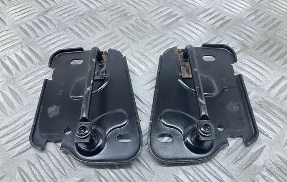 Audi A3 S3 8V Engine bonnet/hood lock/latch loop/hook 8V0823186B 8V0823185B
