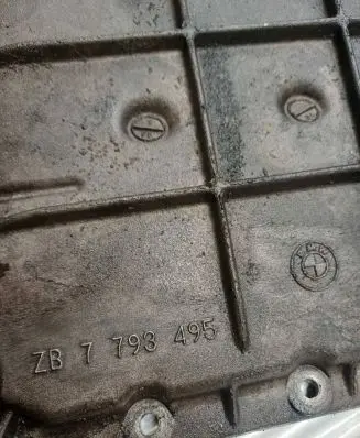 BMW 5 E60 E61 Oil sump 7793495