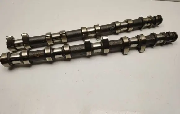 Mercedes-Benz CL C216 Camshaft A1560502101