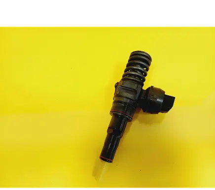 Audi A3 S3 8L Fuel injector 038130073AJ 0414720037