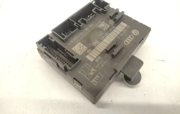 Skoda Superb B6 (3T) Door control unit/module 8X0959792B