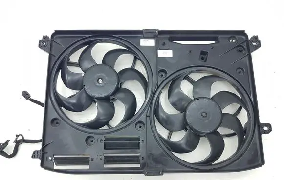 Ford Fusion II Radiator cooling fan shroud FG938C607 FG938C607BA DG9T8C290JK