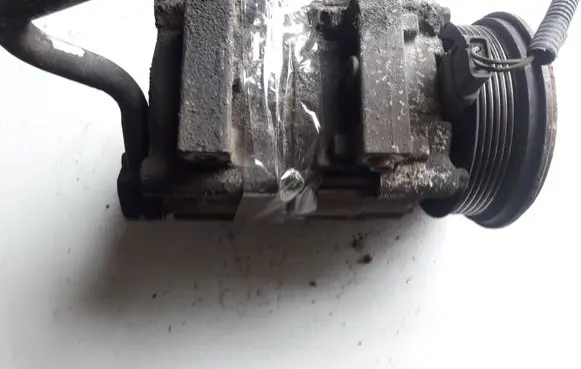 Ford Mondeo Mk III Air conditioning (A/C) compressor (pump)