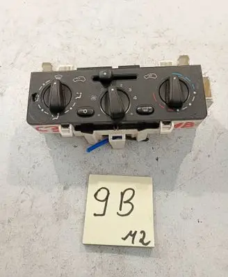 Citroen C3 Climate control unit F664479W