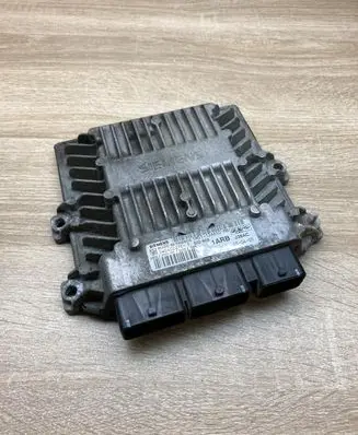 Ford Focus Engine control unit/module ECU 5M5112A650MB 1ARB