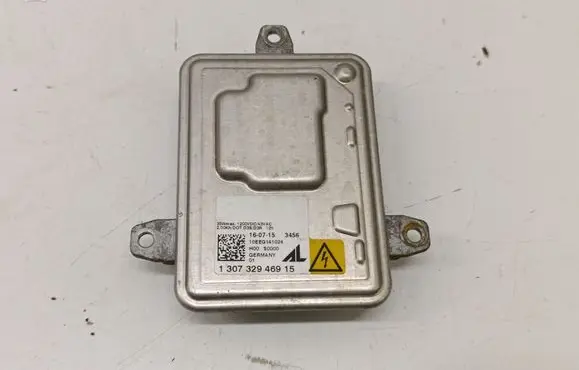 Jeep Cherokee Headlight ballast module Xenon 10EEG141024 130732946915