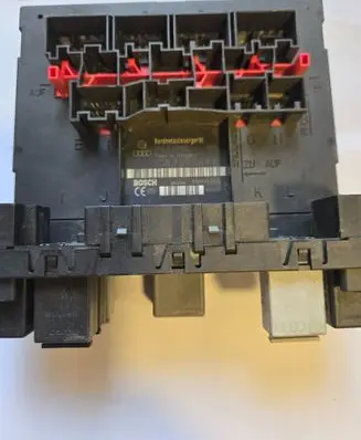 Volkswagen PASSAT B6 Comfort/convenience module H54S2602 3C8937049E F005V00745