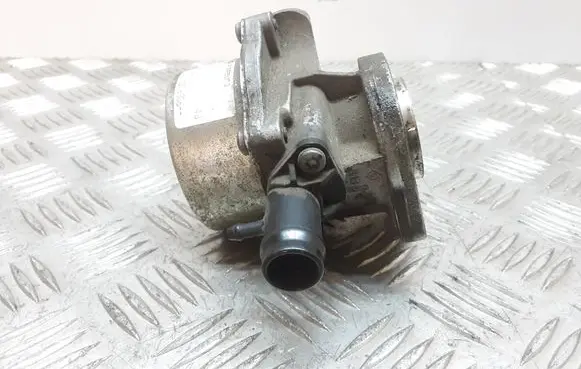 Nissan Note (E11) Vacuum pump 7006730301
