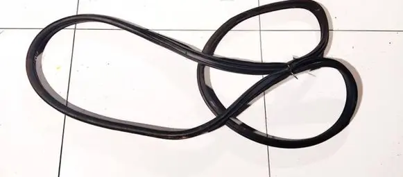 Opel Meriva A Rubber seal front coupe door 