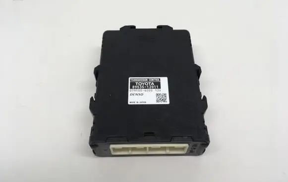 Toyota Auris E180 Other control units/modules 8953512011