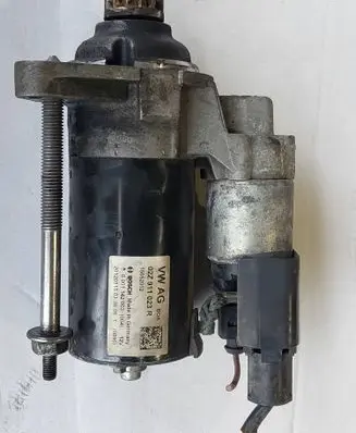 Volkswagen PASSAT B7 Starter motor 02Z911023R 027Z911023B 15052012