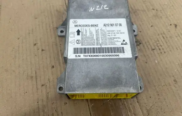 Mercedes-Benz C W204 Airbag control unit/module 5WK43871 A2129010700