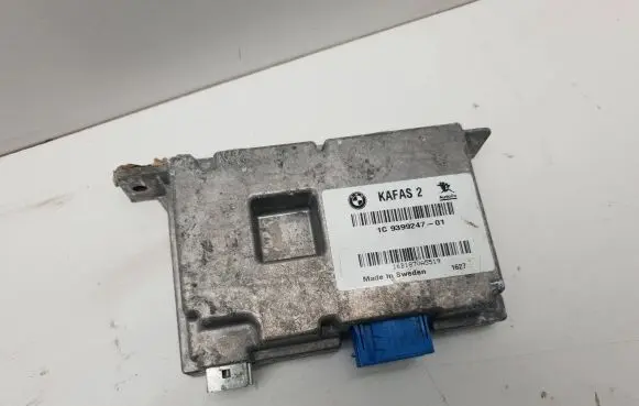 Windshield/windscreen camera