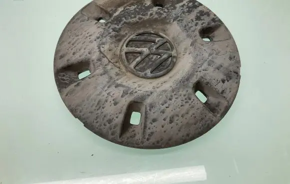 Volkswagen Crafter Original wheel cap 9064010025 ZGS003Q002