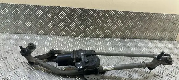 Front wiper linkage and motor