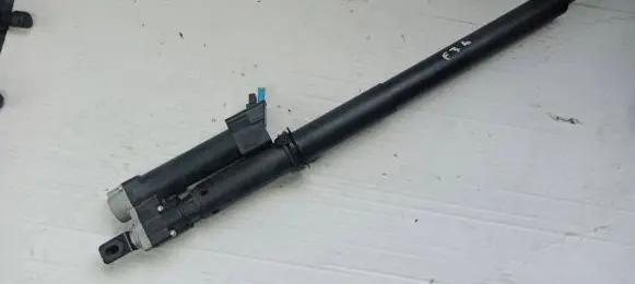 BMW 4 F36 Gran coupe Tailgate/trunk strut/damper 7432375