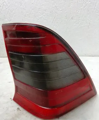Mercedes-Benz C W202 Rear/tail lights 2028204064