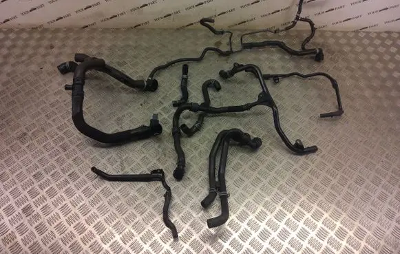 Cupra Formentor Engine coolant pipe/hose 5wa121109f