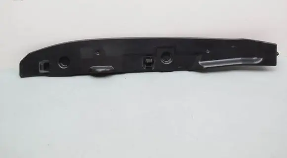 Volkswagen Jetta VI Fender end trim 5C6821112A