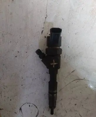 Renault Laguna II Fuel injector 7700111014