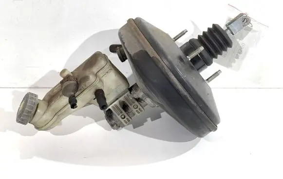 Suzuki Swift I Brake booster 0204051672