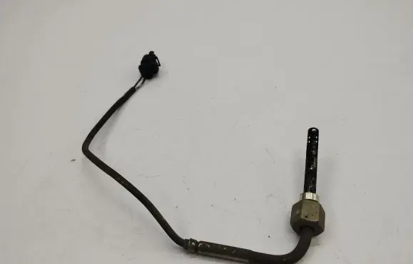 Mercedes-Benz CLS C219 Exhaust gas temperature sensor A0051539028 0640313700772
