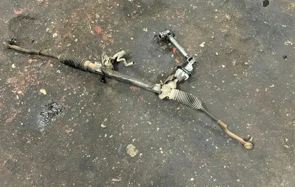 Nissan Qashqai+2 Steering rack 6432123456