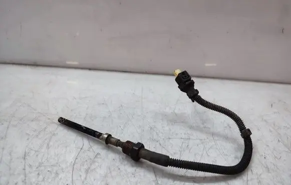 Mercedes-Benz GL X166 Exhaust gas temperature sensor A0019052300
