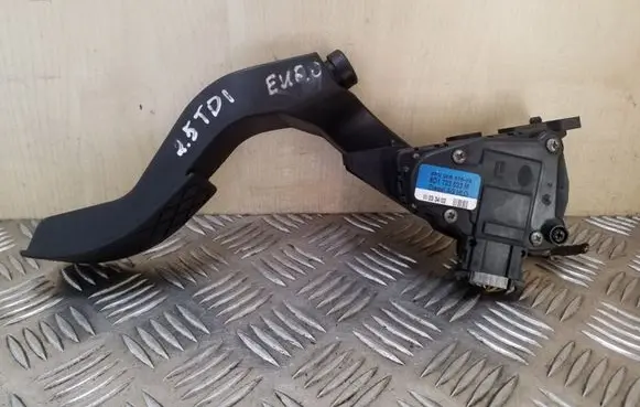 Audi A6 S6 C5 4B Accelerator throttle pedal 8D1723523M