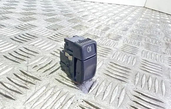 Fog light switch