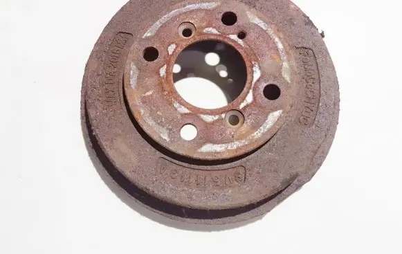 Ford Fiesta Drum brake (rear) 8v51113a